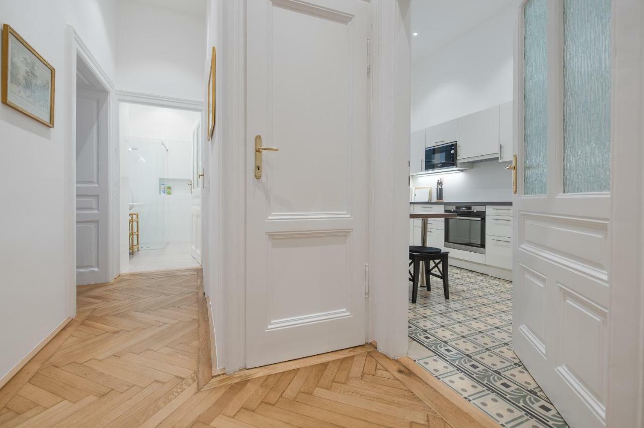 GRAND SOHO II Apartment Wien Exterior foto
